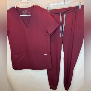 FIGS Technical Collection Medical Scrub Set Womens XS Burgundy Top Zamora Jogger